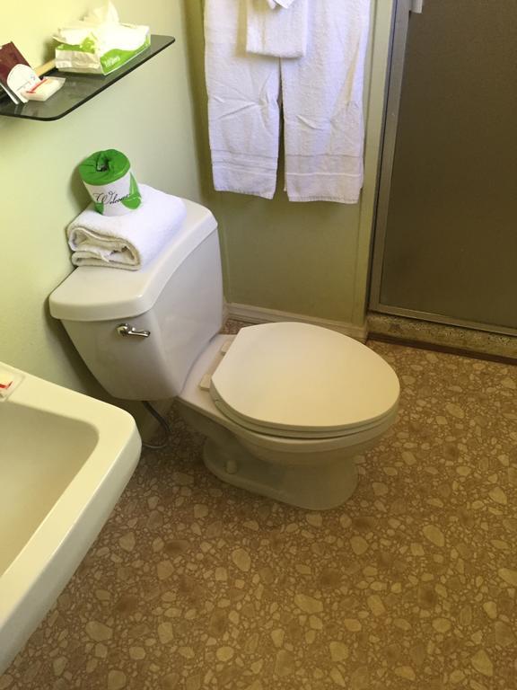 Big Bear Motel