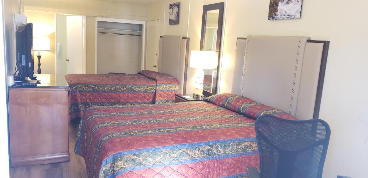 Big Bear Motel